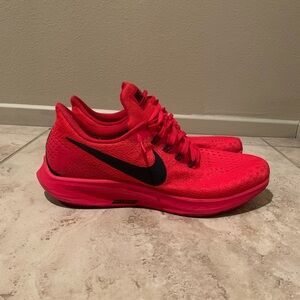 Nike Zoom Pegasus 35 Red Running Shoes Men Size 9.5. Good Condition.